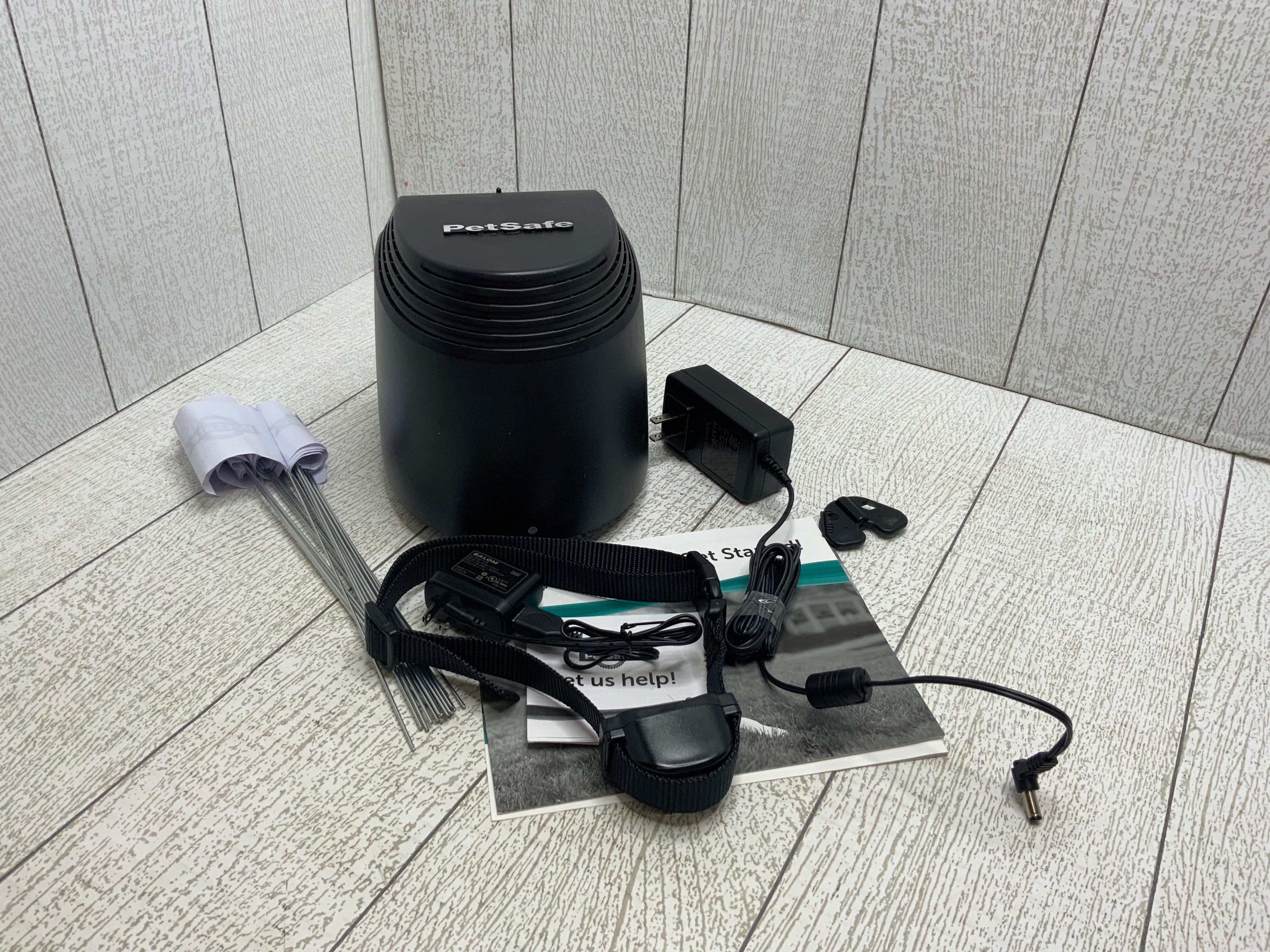 PetSafe Stay & Play Compact Wireless Pet Fence (8035200172270)